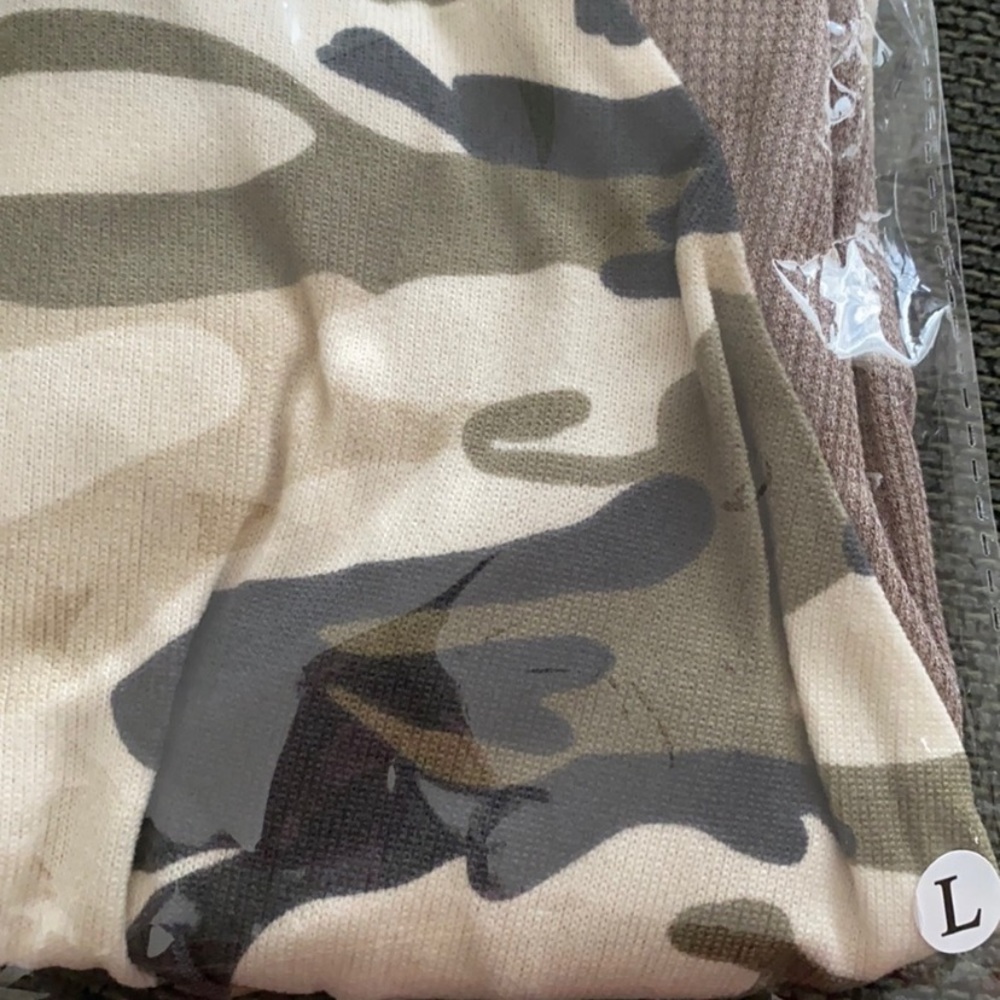LAST1️⃣New Women’s Soft Olive Camouflage Lightweight Oversized Sweatshirt Top - Picture 8 of 11
